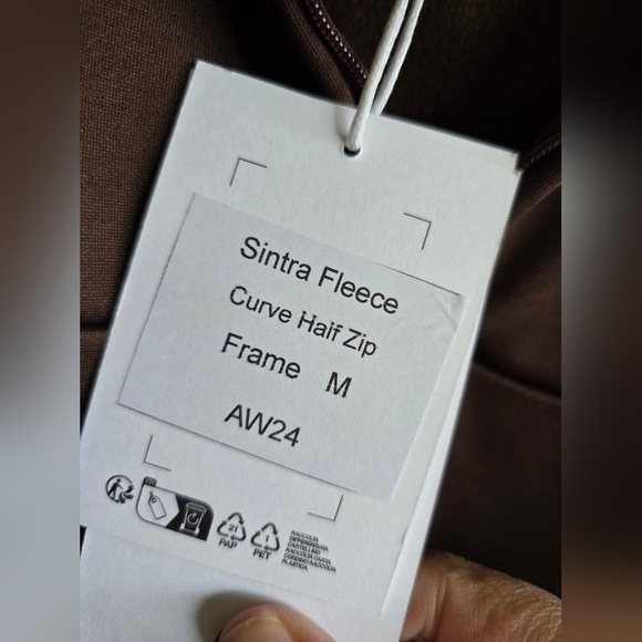 NWT! Rains, Sintra Fleece Half Zip, Frame (Brown), Size Medium, NEW! -$125 - Picture 11 of 11